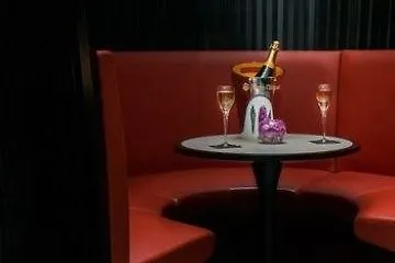 Sezz Hotel Parigi