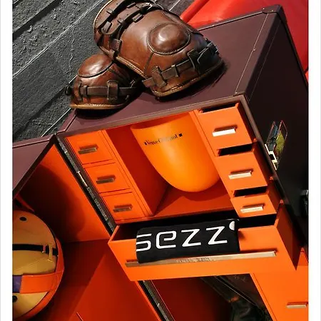 Sezz Hotel 4*